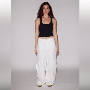 Local European White Wide Leg Relaxed Denim Cargo Jeans Size Small NWT